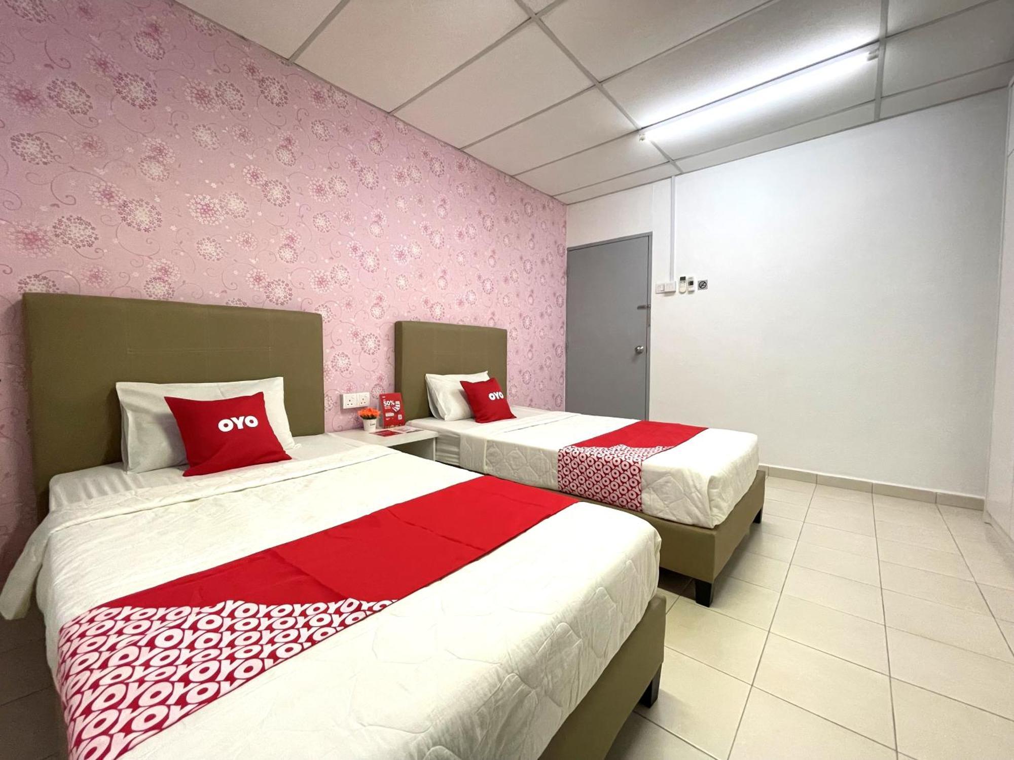 Oyo Home 90326 Wg Guest House ジョージタウン エクステリア 写真