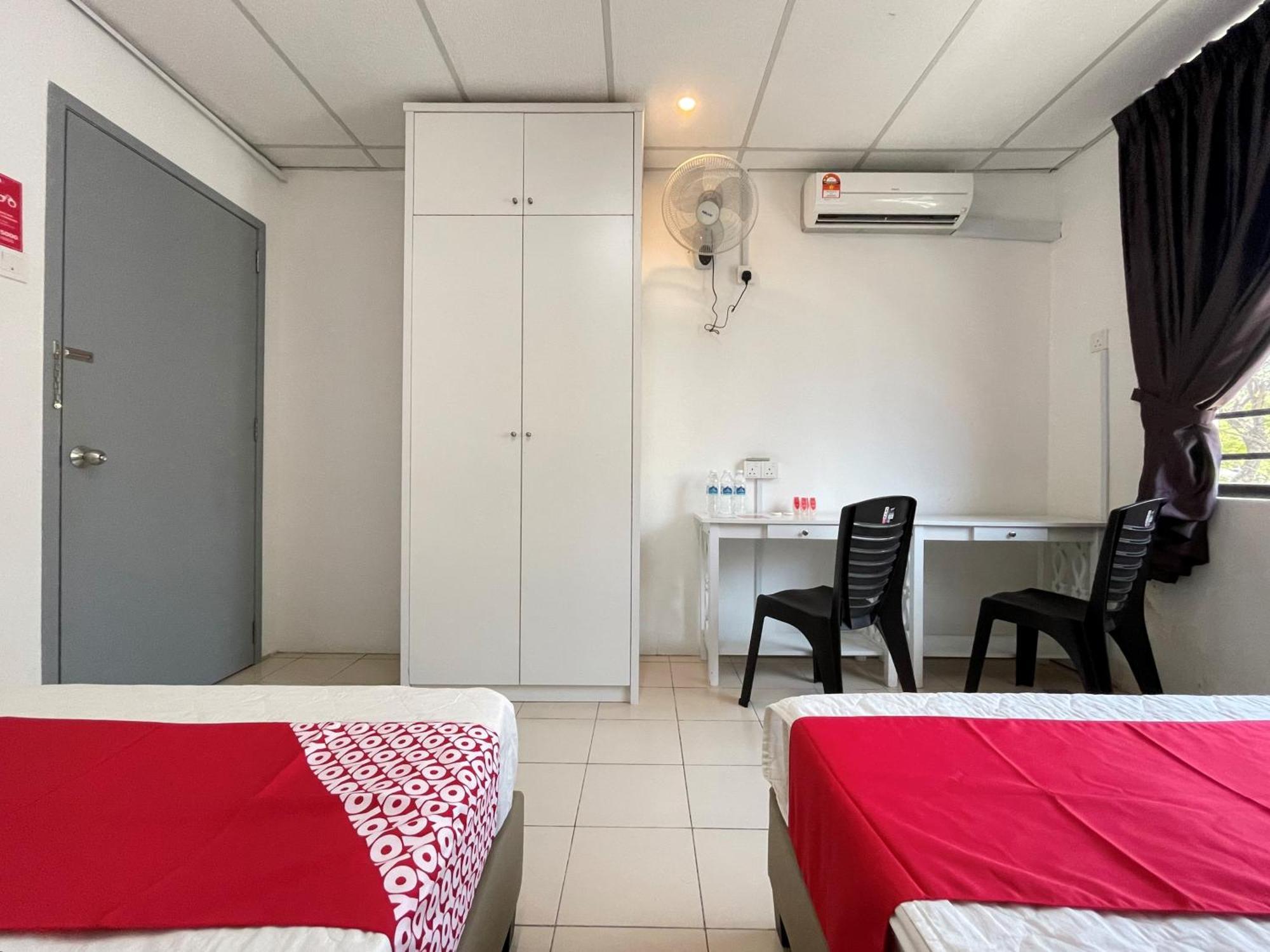 Oyo Home 90326 Wg Guest House ジョージタウン エクステリア 写真